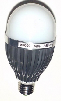 Светодиодная лампа Е27 36 вольт 10 Вт